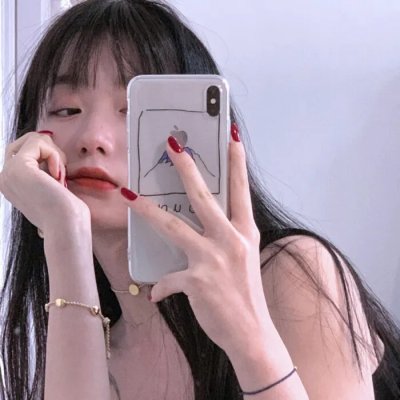 赛马女孩